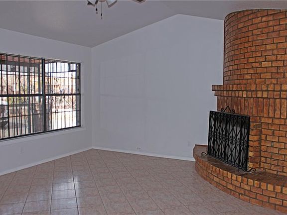 5th image of 11044 Whitehall Dr