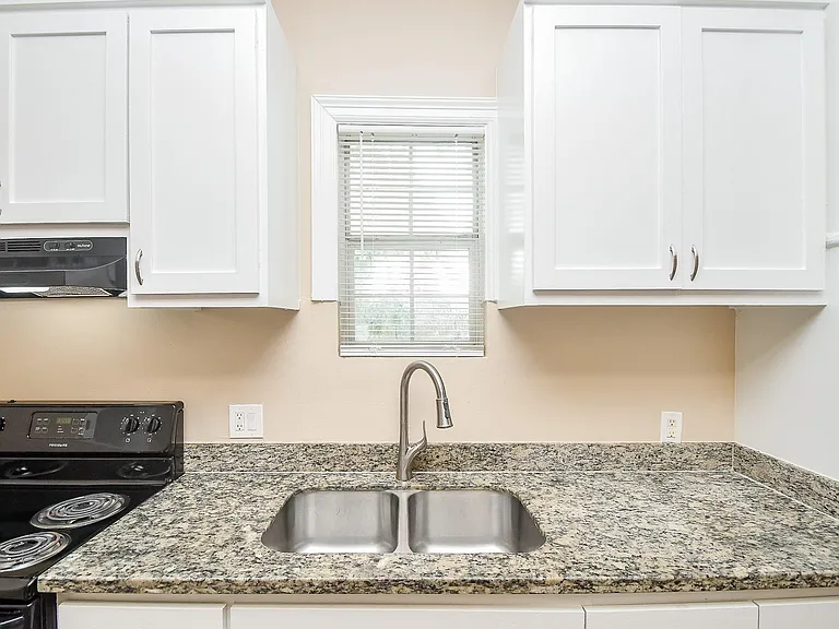 4301 Gregory St — Photo 23