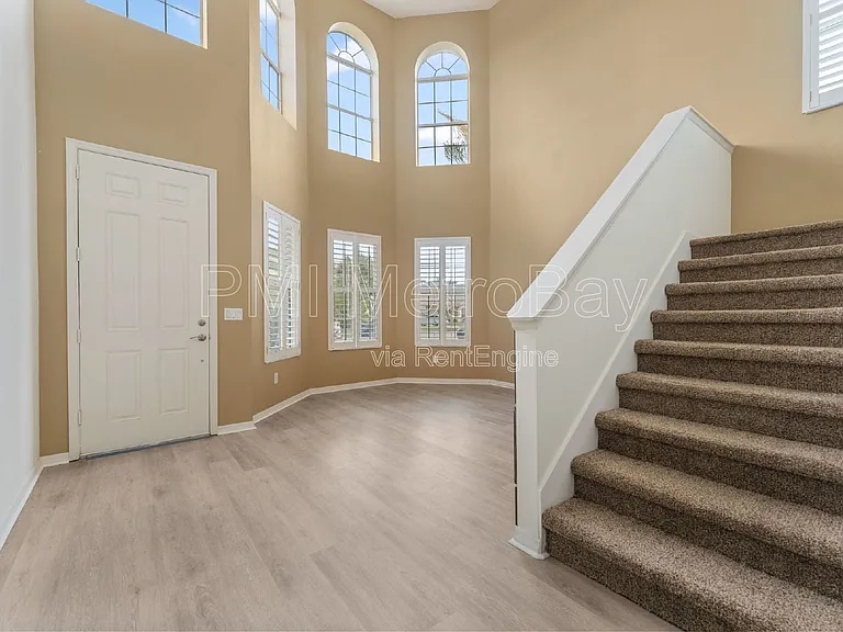10886 Cory Lake Dr — Photo 18