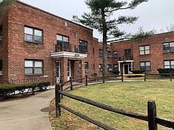 Building Photo 3