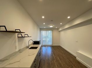 1674 Palou Ave #4, San Francisco, CA 94124