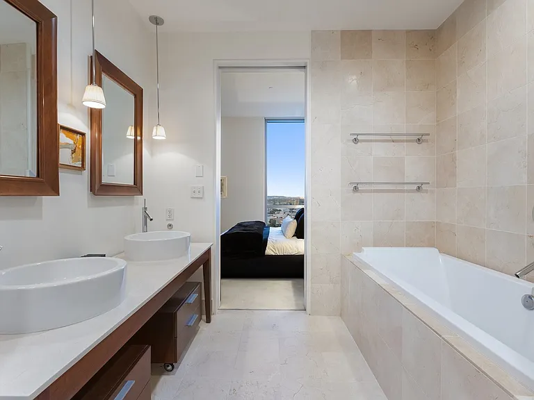 2200 Victory Ave #1105 — Photo 19