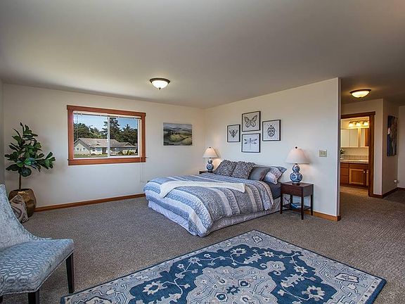 3rd image of 2568 Knox Cove Dr