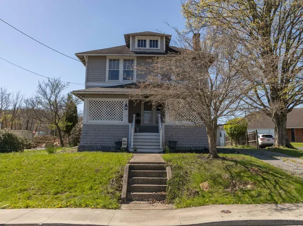 115 E Philadelphia Ave, Bridgeport, WV 26330