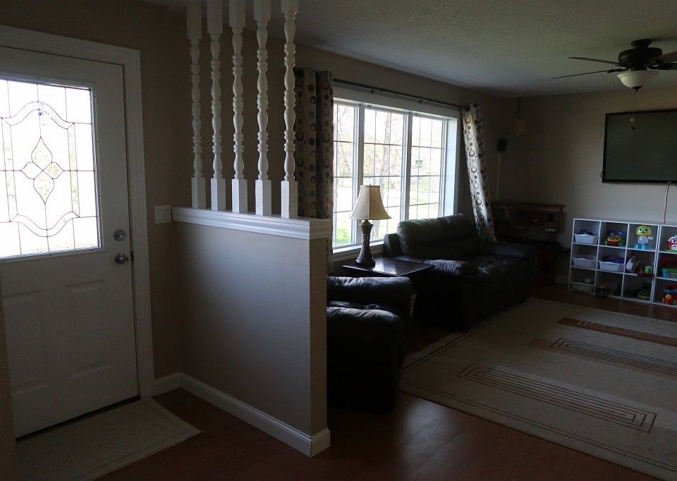 1st image of 610 Lynn Dawn Dr