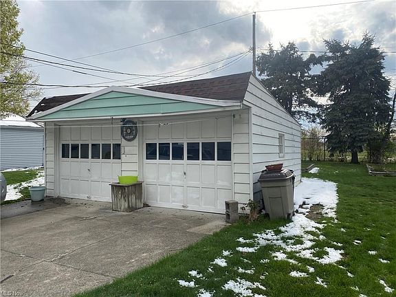 4th image of 5872 Monica Ln