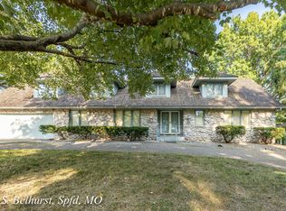 3206 S Bellhurst Ave, Springfield, MO 65804
