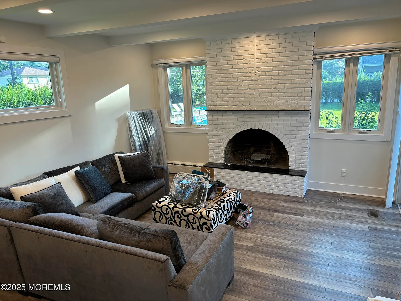 3 bed, 2380 sqft, $2,800 — Photo 4