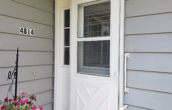 3rd image of 4814 Weston Ave #70