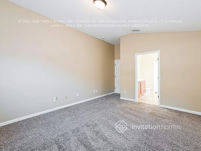 9098 Gloucestershire Ct — Photo 12