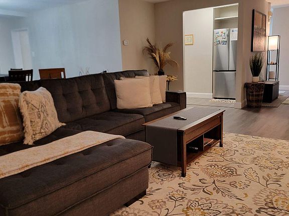 3rd image of 301 N Beauregard St APT 406