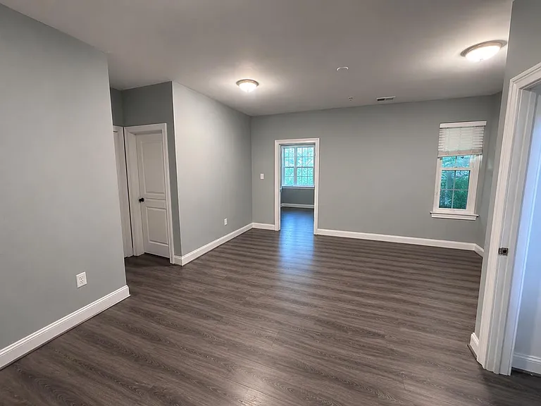 8016 Four Quarter Rd — Photo 3