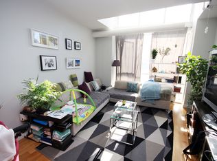 333 3rd St PH 3, Jersey City, NJ 07302