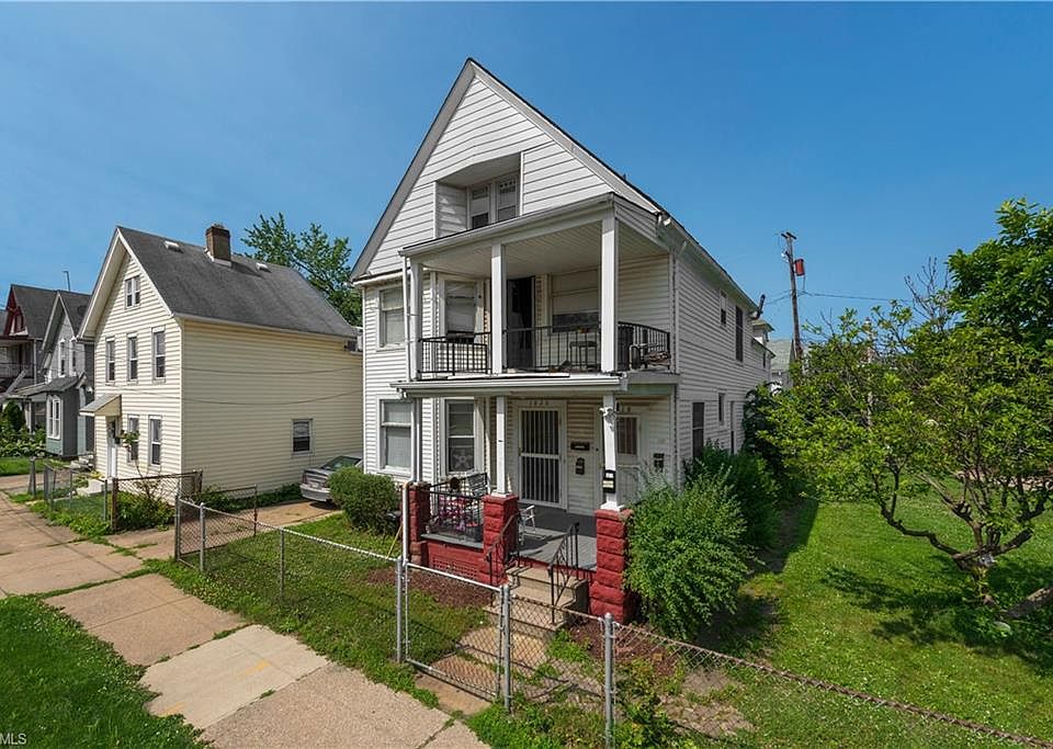 1st image of 1818-1820 W 57th St
