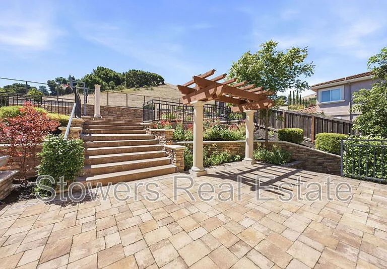 3315 Ashbourne Cir — Photo 75