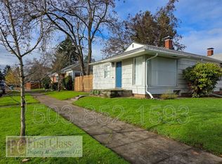5325 SE Reedway St, Portland, OR 97206