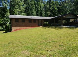 2608 Woodfen Dr, Ellenwood, GA 30294