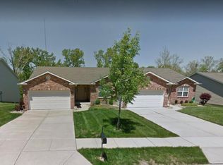 1023 Notting Hill Ct, Collinsville, IL 62234