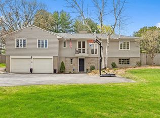 33 Coburn Hill Rd, Concord, MA 01742