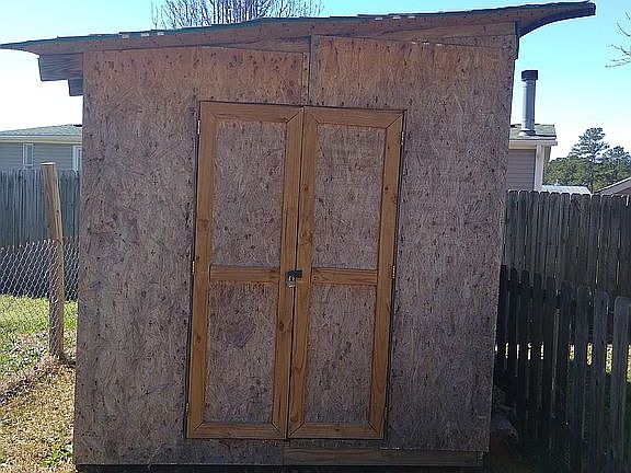 2nd image of 407 Evanston Dr