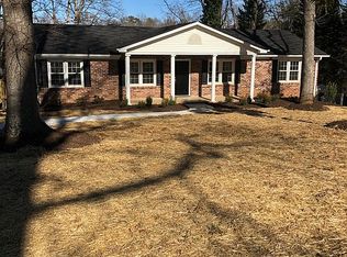 219 Douglas Dr, Simpsonville, SC 29681