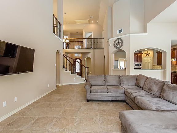 5th image of 11110 Menaggio Ct