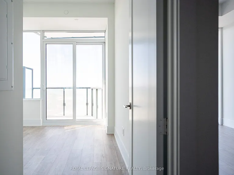 470 Front St W #3503 — Photo 18