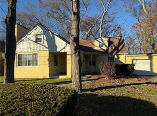 316 Aylsworth Ave, Woonsocket, RI 02895