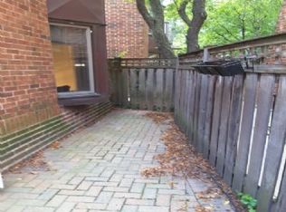 2019 N Larrabee St #TOWNHOUSE, Chicago, IL 60614