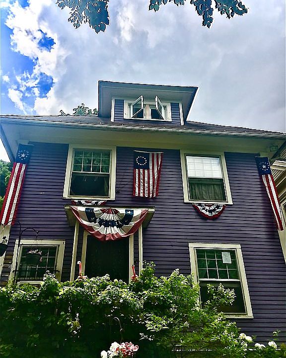 2nd image of 63 Ardmore Pl