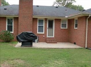 4829 Thornwood St, Portsmouth, VA 23703