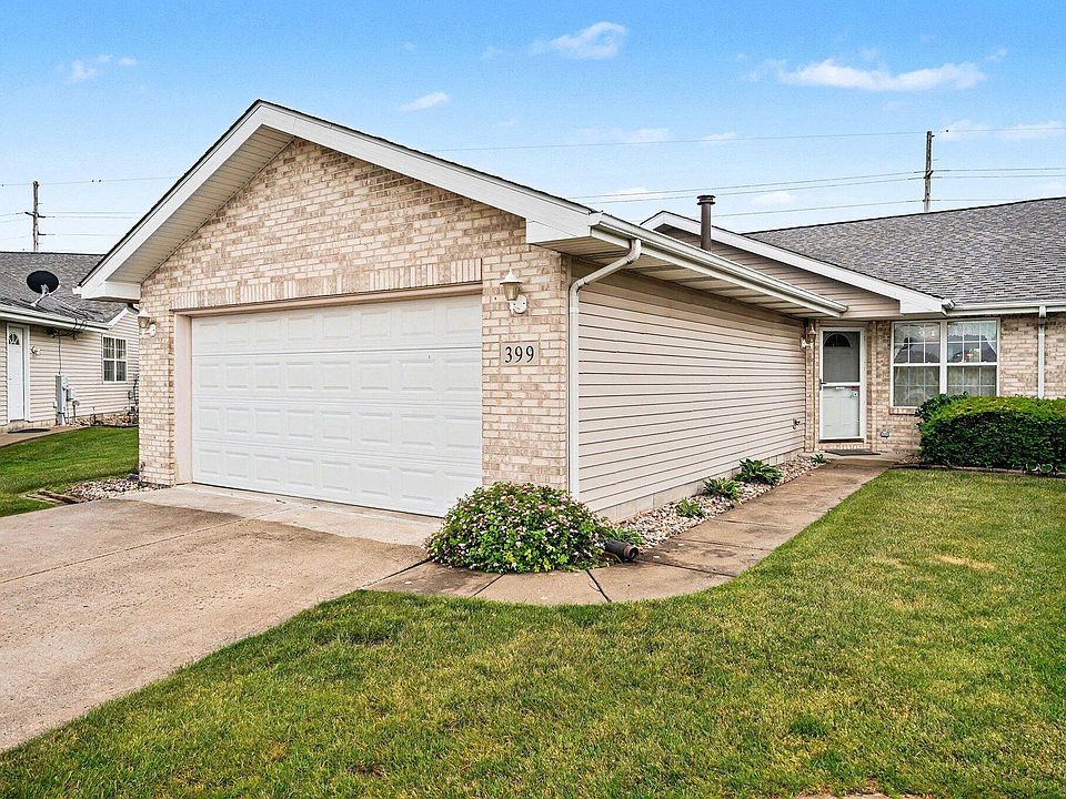 1st image of 399 Golden Oak Ct