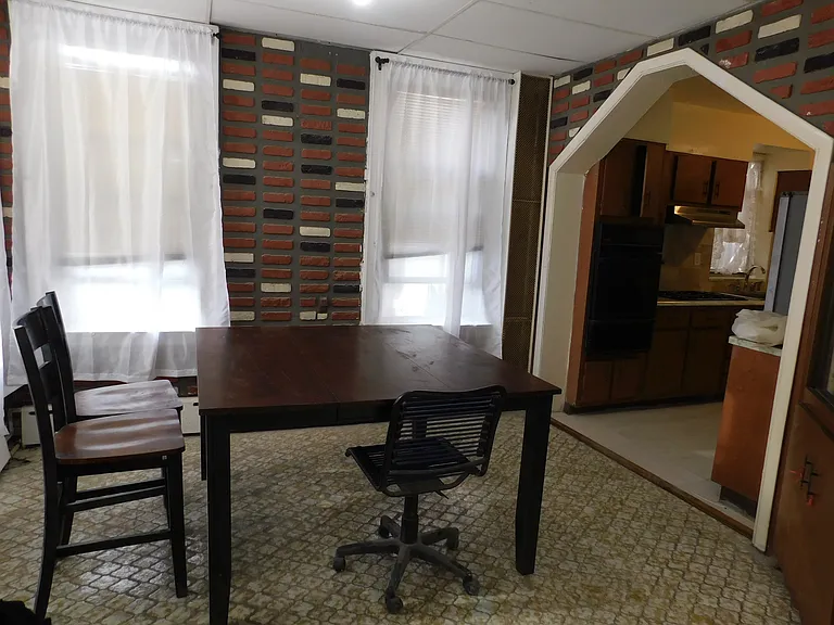 1659 Barnes Ave #2 — Photo 13