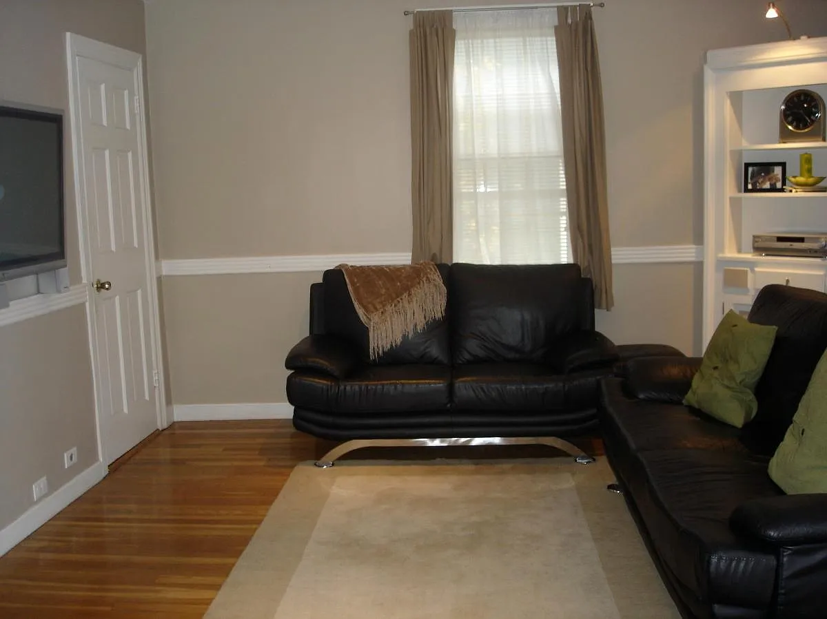 2 bed, 1000 sqft, $2,900 — Photo 2