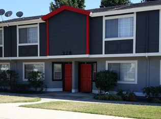 328 E Lemon Ave APT D, Glendora, CA 91741