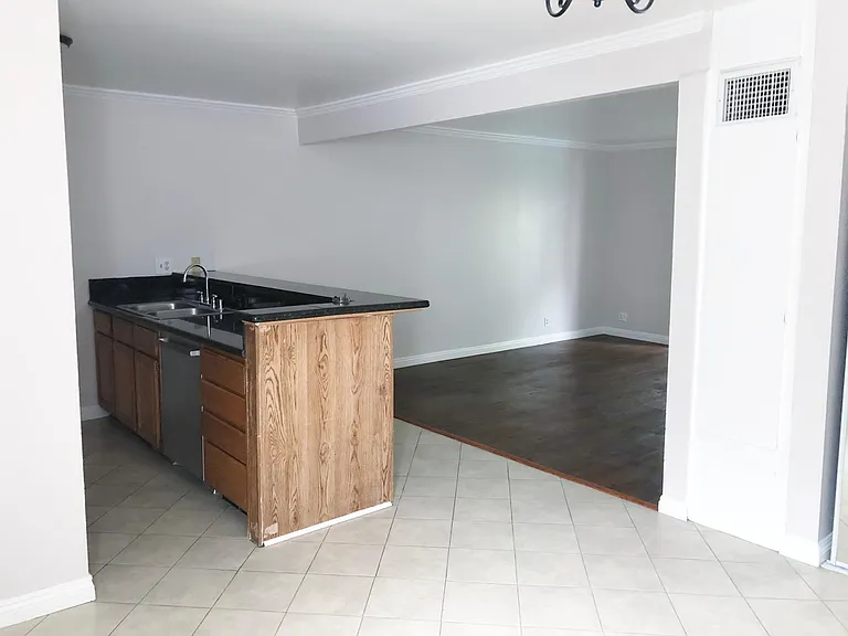 18620 Hatteras St #286 — Photo 7