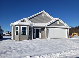 146 Stonecrest Trl, Elyria, OH