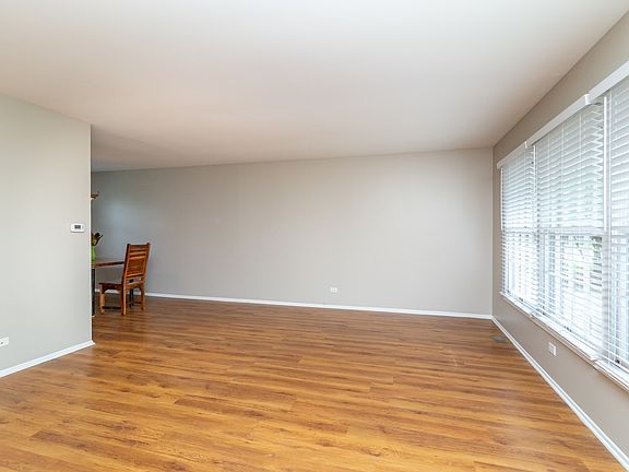 4th image of 1483 Ramblewood Dr
