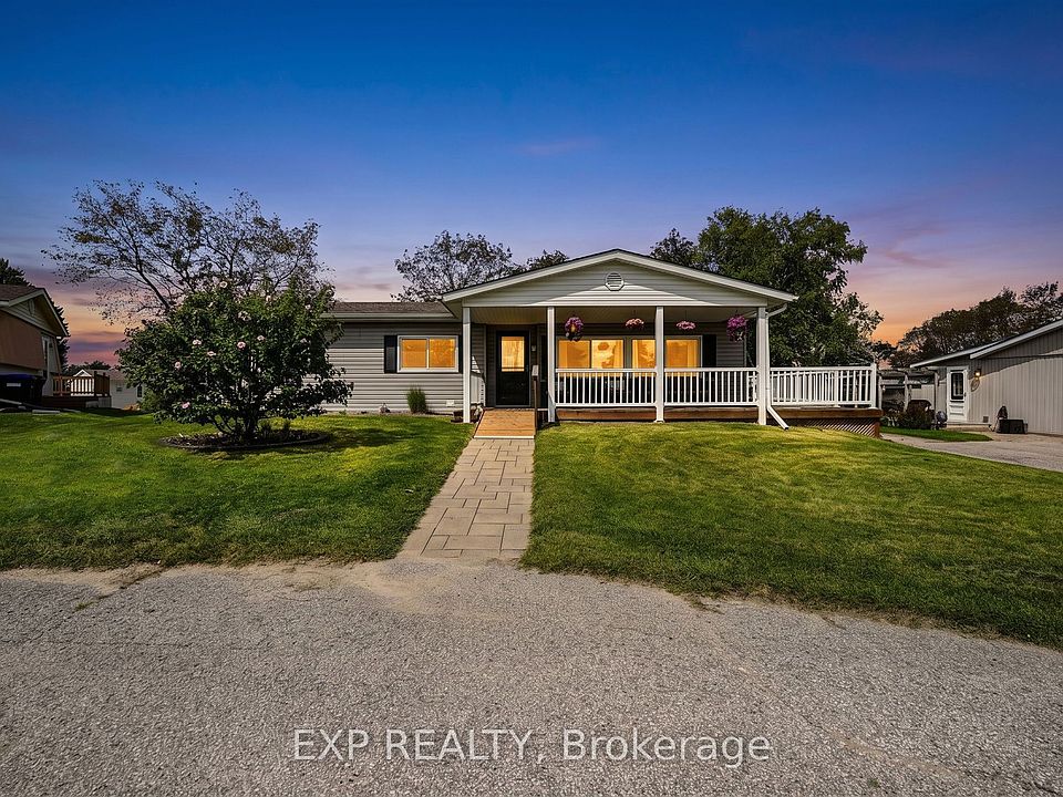 1st image of 4 Fairbirch Ct