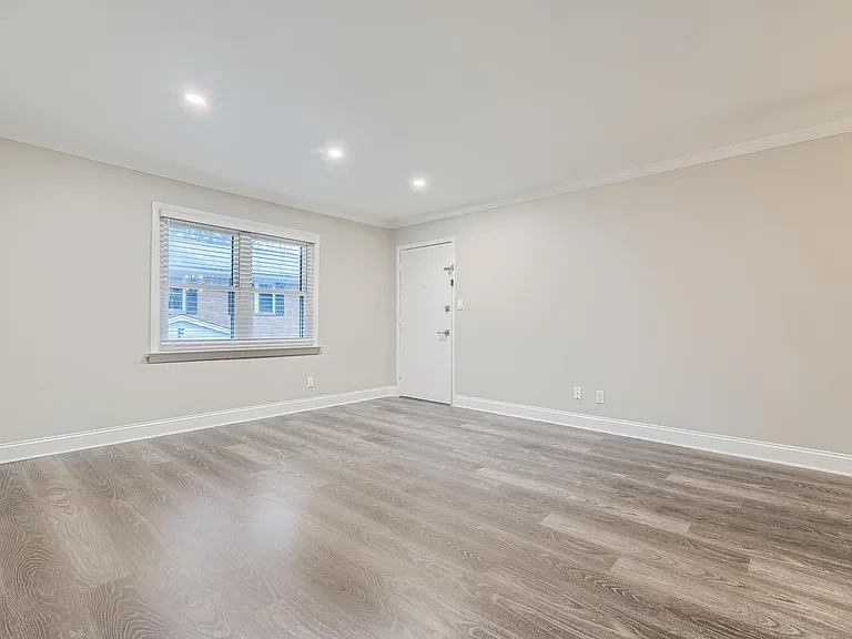 3510 Roswell Rd NW #G4 — Photo 4