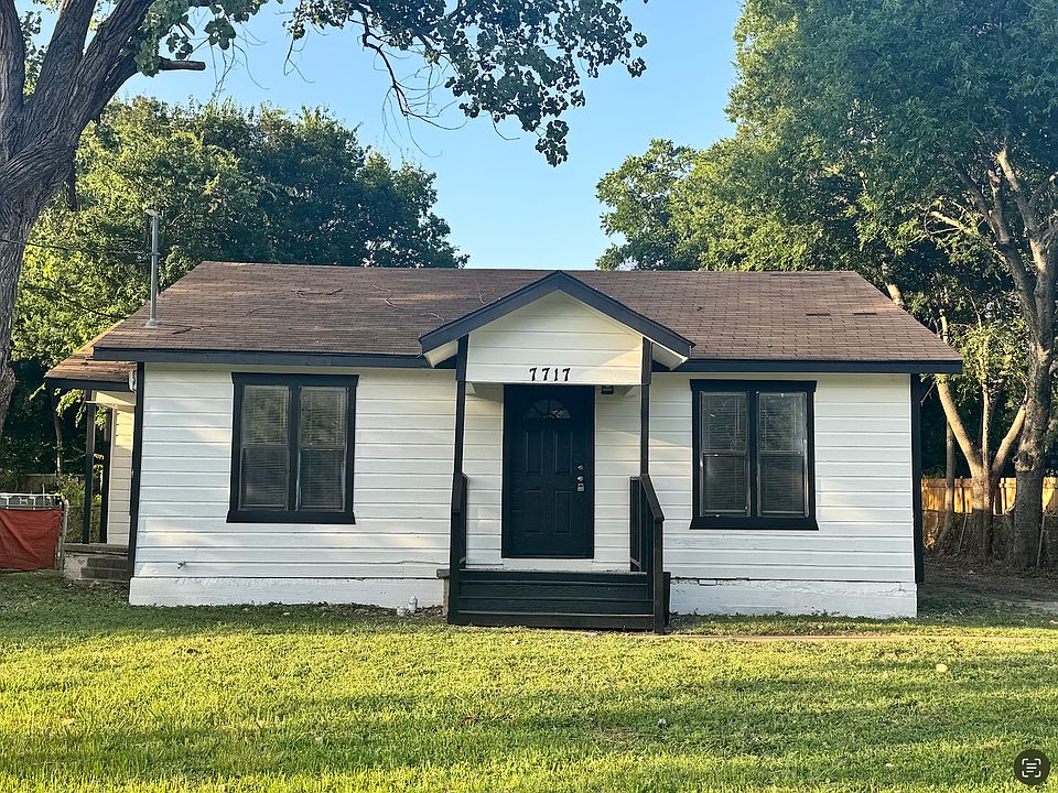 1st image of 7717 Corina Dr