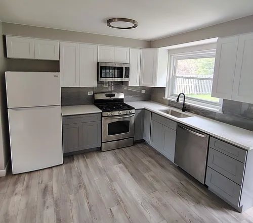 728 E Hawley St Photo 1