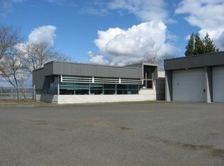 745 E Badger Rd, Lynden, WA 98264