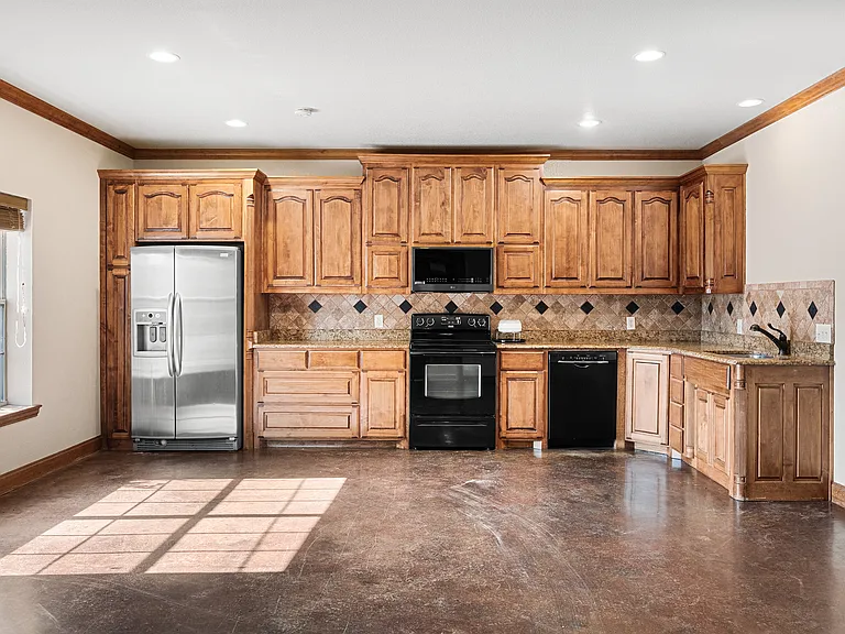 9640 Houston Hill Rd — Photo 9