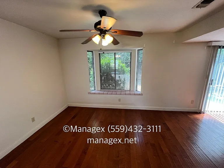 473 E Alluvial Ave — Photo 4