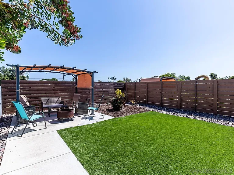 4793 Jutland Dr — Photo 19