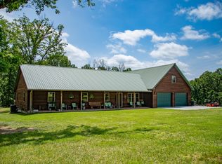 12 Freeman Bluff Trl, Lebanon, MO 65536