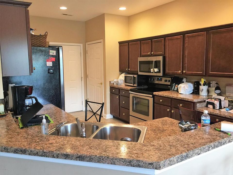 1st image of 38 Trace Ln