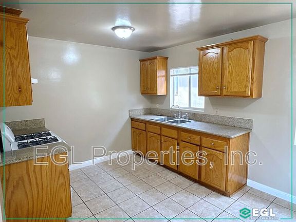 4th image of 126 Jullien St Unit 4