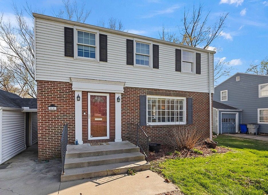 1st image of 2181 W Forest Ave